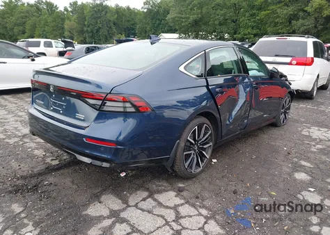 2025 Honda Accord Hybrid Touring z USA, uszkodzony, nr VIN 1HGCY2F89SA032717